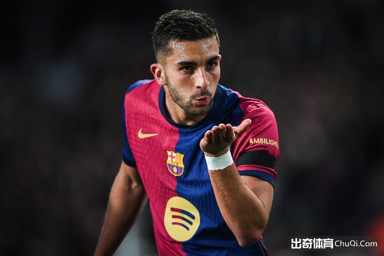 邢珈宁与任,俊霏组合花,滑世锦赛韵,开云365,KaiYun365,开云365体育官网,开云365官网,开云365体育下载