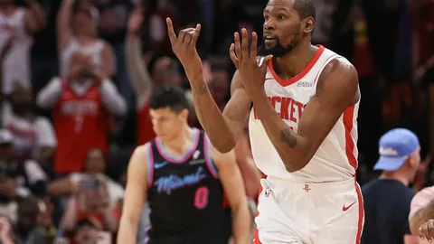 基迪准三双助力公牛加时逆转胜猛龙